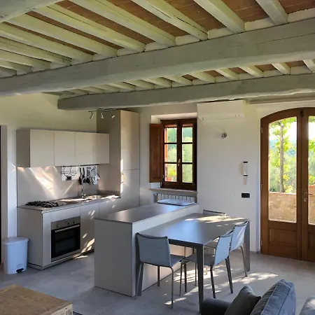 Podere La Casa Villa d'Arceno